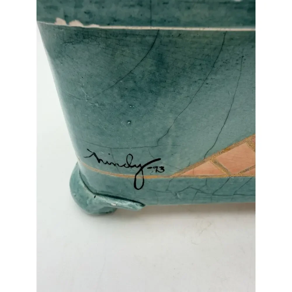 Ceramic Box With Lid